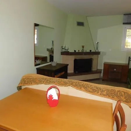 Apartment Epicuros *